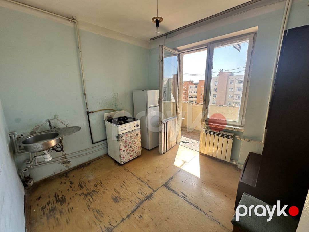 Satılır 1 otaqlı köhnə tikili 45 m² — Mənzil, Bakı (4)