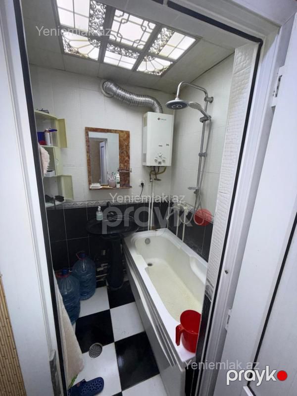 Satılır 3 otaqlı Bina evi menzil (Köhnə tikili), 72 m², 18-ci mikrorayon — Mənzil, Sumqayıt (10)