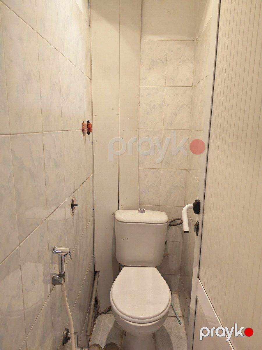 İcarəyə verilir 2 otaqlı köhnə tikili 68 m² — Mənzil, Bakı (8)