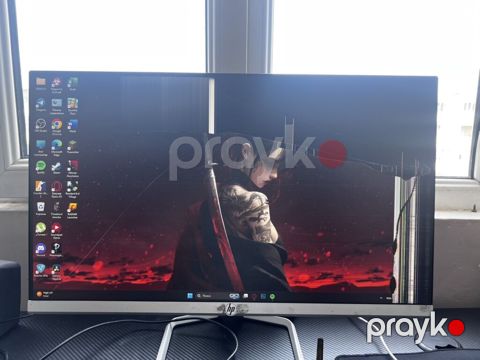 Hp Monitor Zapcast kimi satiram 50azn qiymet sondu — Bakı