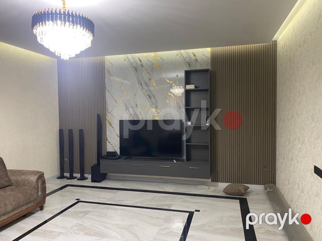 Satılır 5 otaqlı həyət evi/bağ evi 350 m² — Ev, villa, Bakı (6)