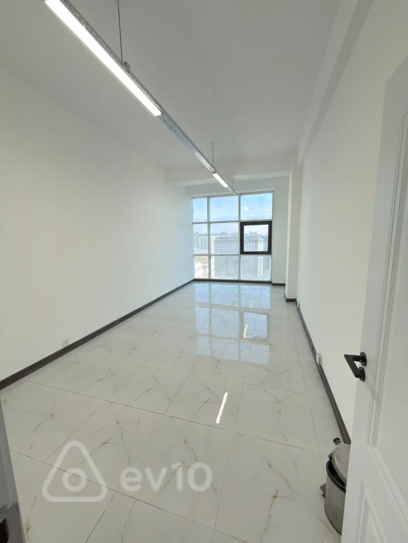 Ofis, 134 m², 28 May Metronun yaxınlığı — kirayə — Ofis, Bakı (7)