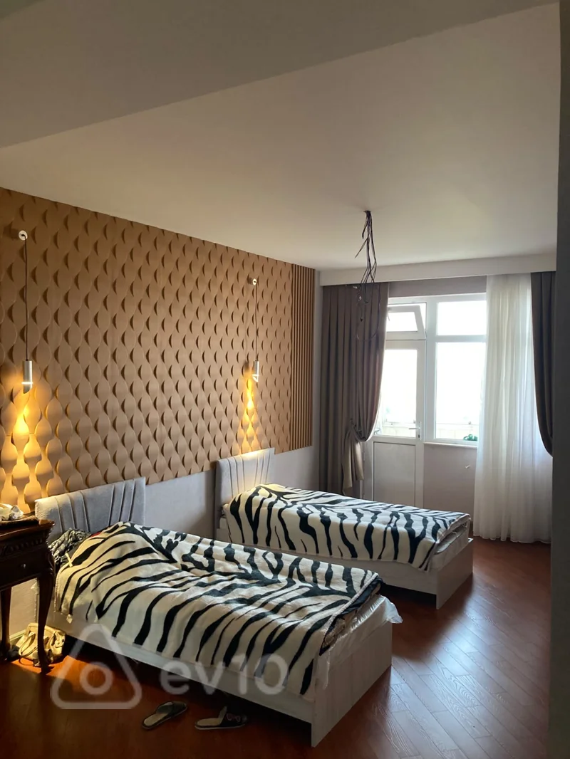 3 otaqlı mənzil, 131 m², Mirmahmud Kazımovski — Mənzil, Bakı (5)