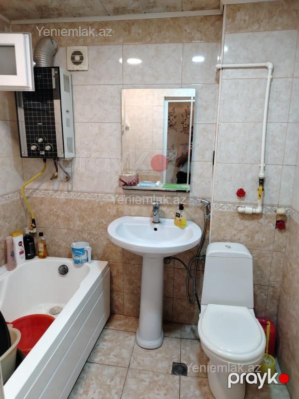 Satılır 2 otaqlı Bina evi menzil (Köhnə tikili), 50 m², Səbail rayonu — Mənzil, Bakı (12)