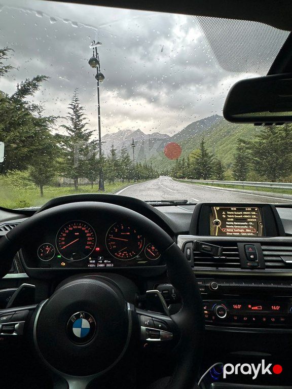 BMW 330, 2.0 L, 2015 il, 200 093 km — Avtomobillər, Qəbələ (2)