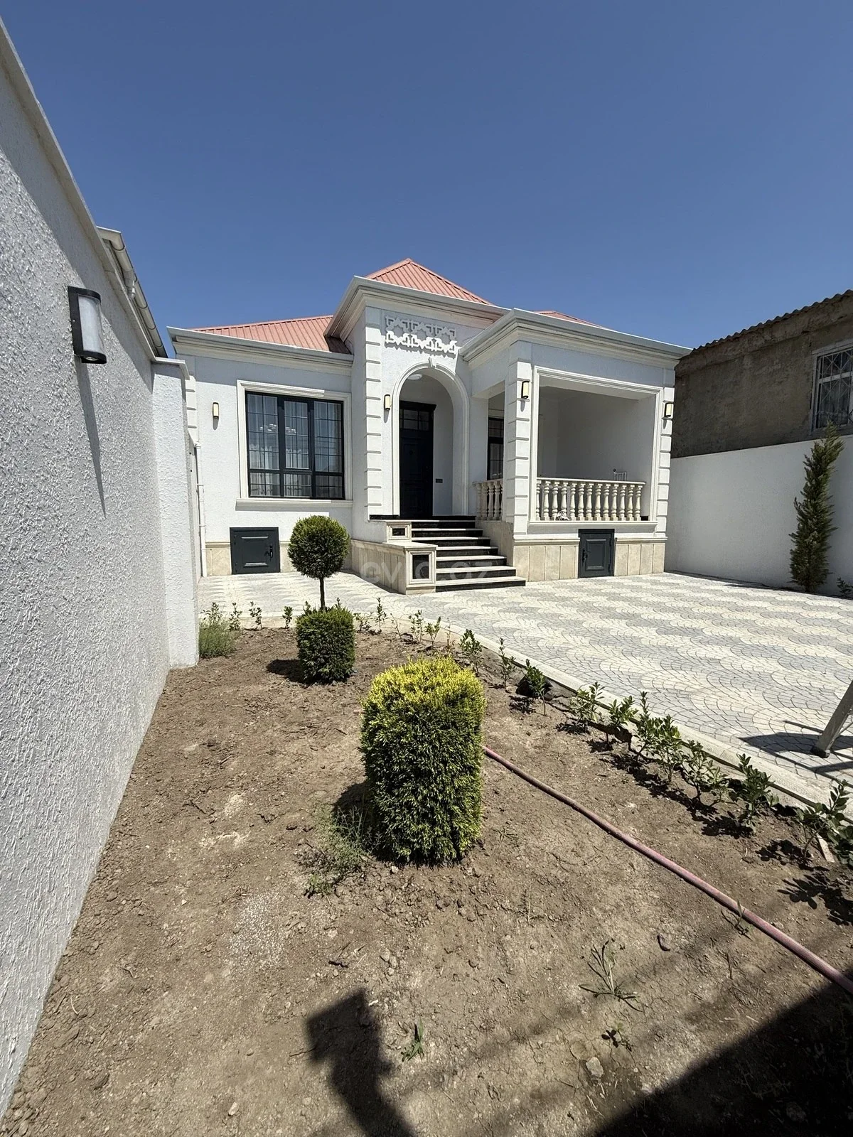 4 otaqlı həyət evi satılır Hövsan qəsəbəsində — Bakı