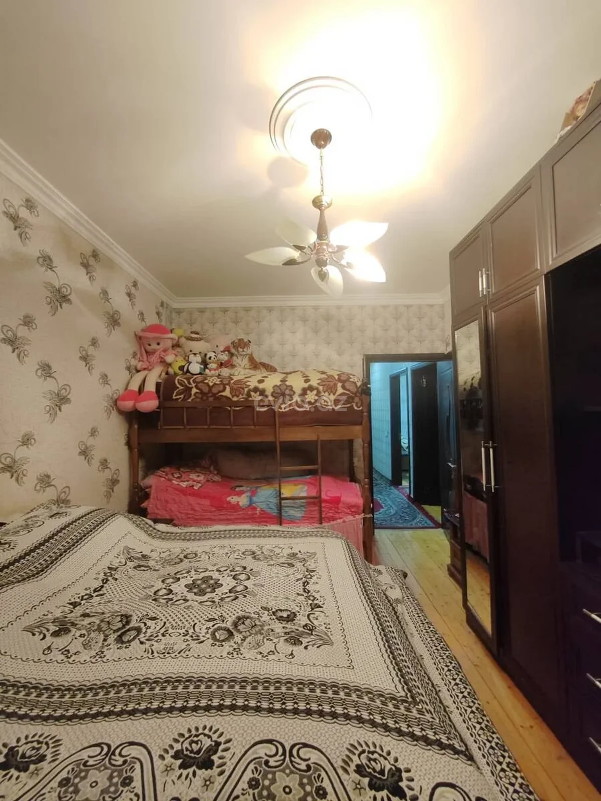 5 otaqlı orta təmirli mənzil satılır Yeni Günəşli qəsəbəsində — Mənzil, Bakı (7)