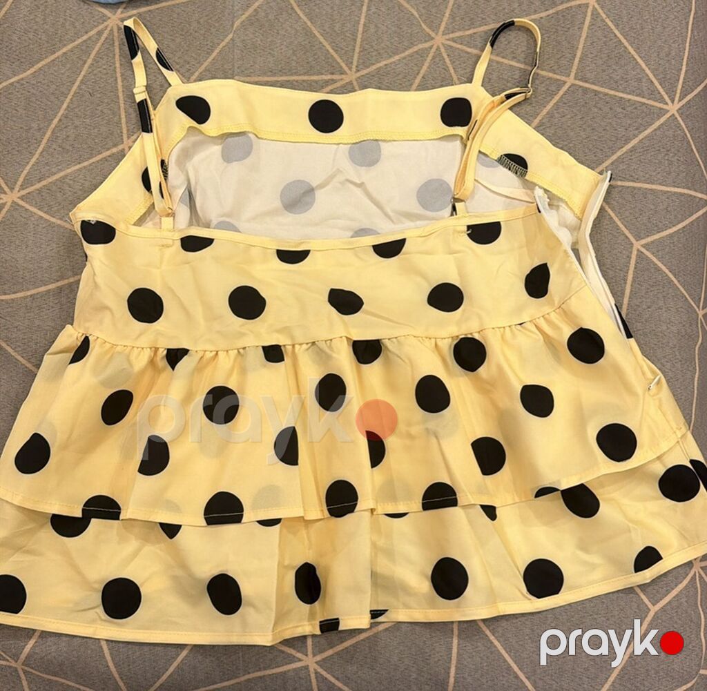Sarı rəngli, böyük qara xallı qadın topu - Model: nazik askılı — Futbolka və polo, Bakı (2)