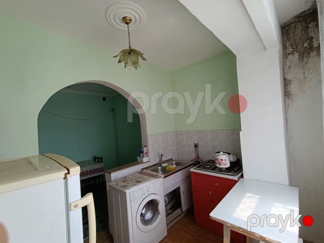 Satılır 2 otaqlı köhnə tikili 55 m² — Mənzil, Bakı (11)