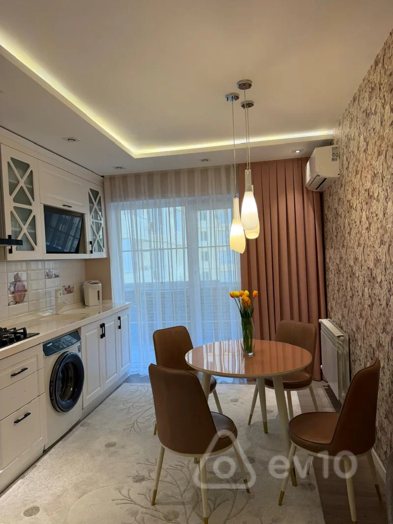 2 otaqlı mənzil, 100 m², Ənvər Hüseynov küç Abdulvahab Salamzadə küçəsi kəsişməsi — Mənzil, Bakı (6)