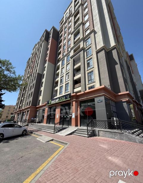 Satılır 2 otaqlı yeni tikili 71 m² — Bakı