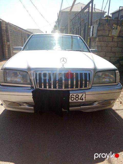 Mercedes C 180, 1.8 L, 1994 il, 458 693 km — Bakı