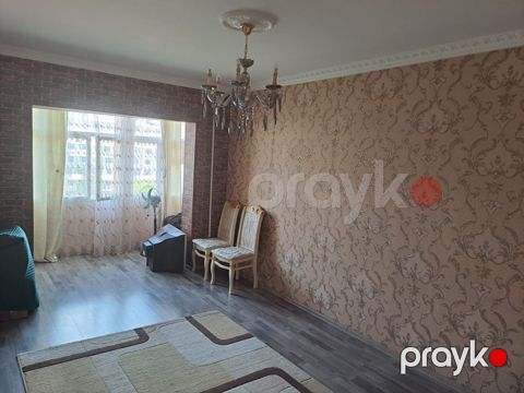 Satılır 3 otaqlı köhnə tikili 75 m² — Bakı