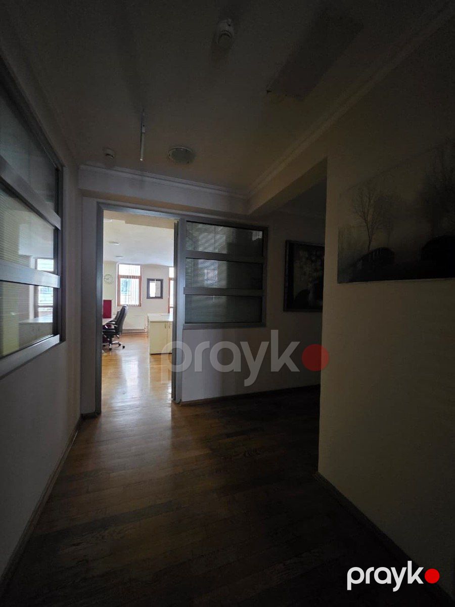 Satılır obyekt 670 m² — Əmlak, Bakı (9)
