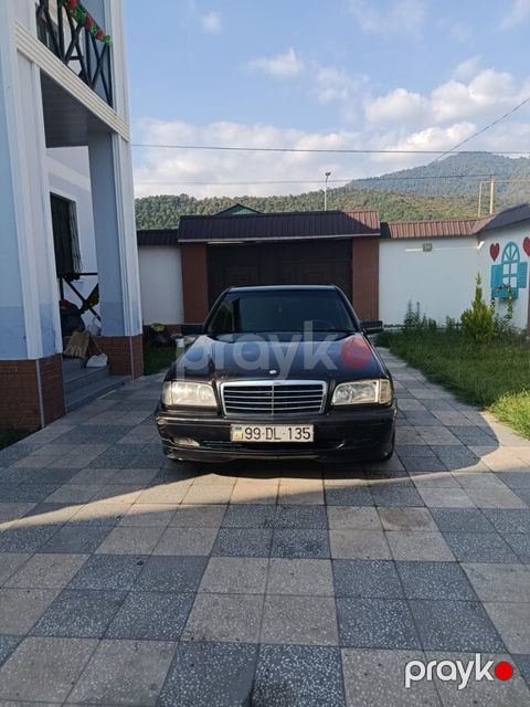 Mercedes C 200, 2.2 L, 2000 il, 750 518 km — Qəbələ