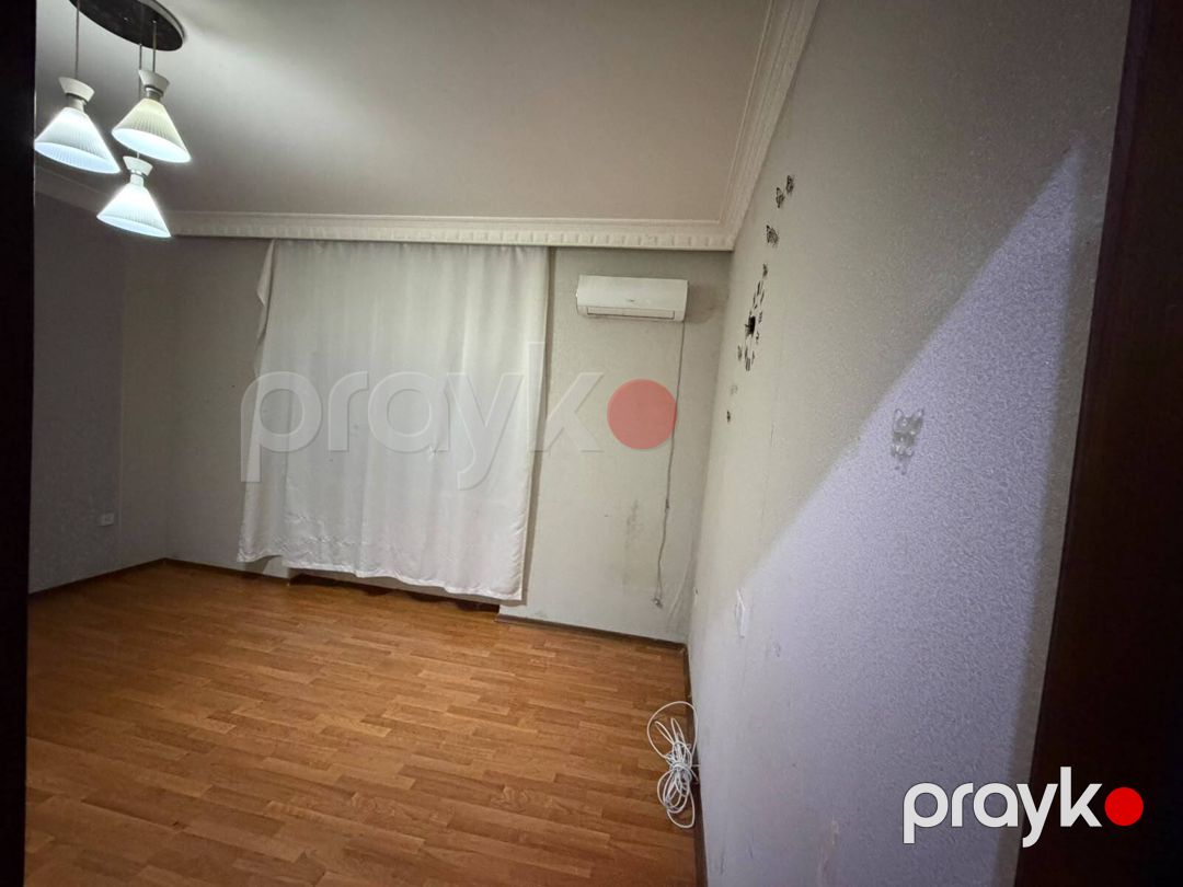 Satılır 2 otaqlı köhnə tikili 53 m² — Mənzil, Bakı (10)