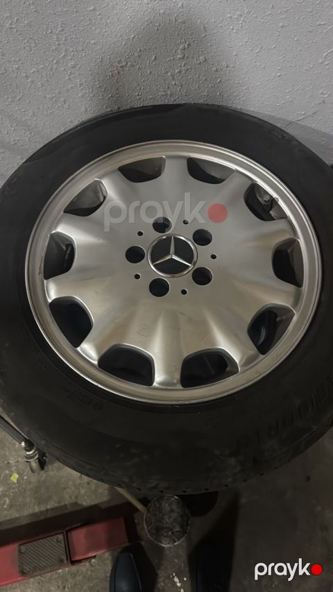 Mercedes-Benz şam disk cat svarka söhbət gedə bilməz ideal vəzyıtdə — Digah
