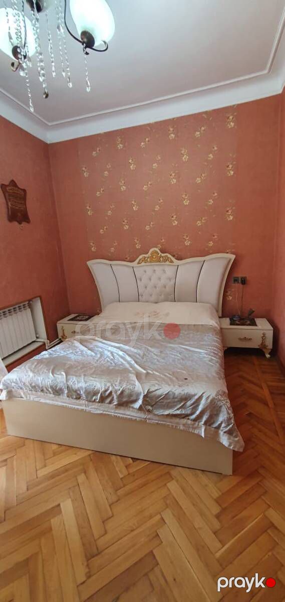 Satılır 2 otaqlı köhnə tikili 70 m² — Mənzil, Bakı (2)