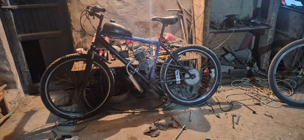Matorlu velosiped heç bir prablemi yoxdu həm ayagla sürülür həm — Elektrik velosipedləri, Saray (2)