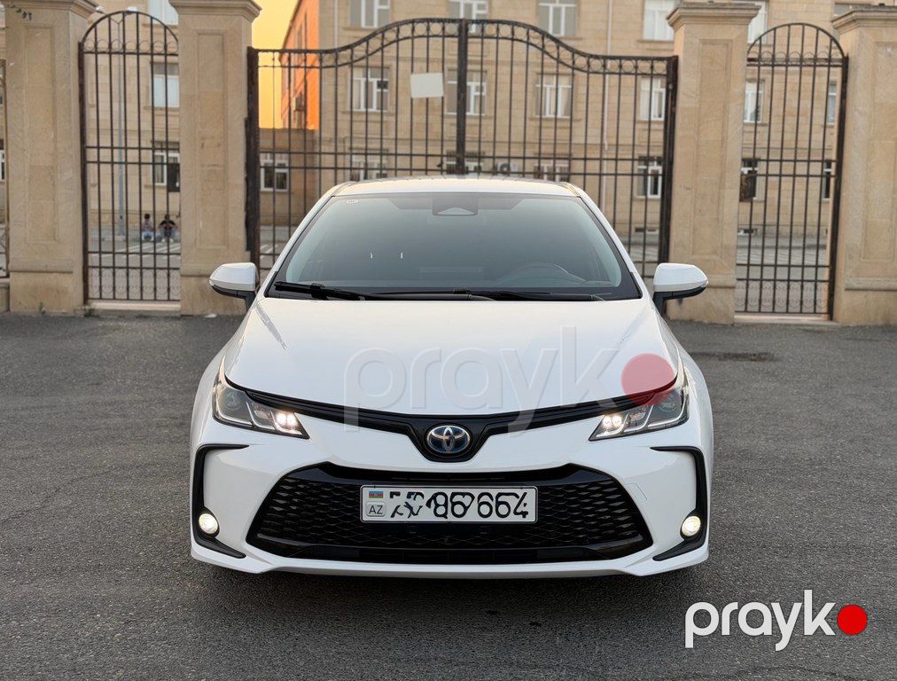 Toyota Corolla, 1.8 L, 0.85 kWh, 2024 il, 70 000 km — Avtomobillər, Bakı (2)