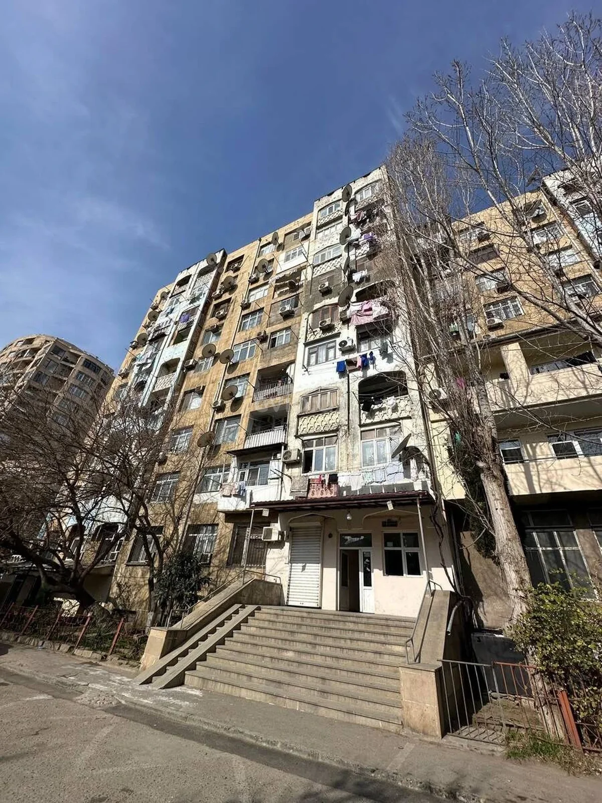 2 otaqlı orta təmirli mənzil satılır Nərimanov rayonunda — Mənzil, Bakı (5)