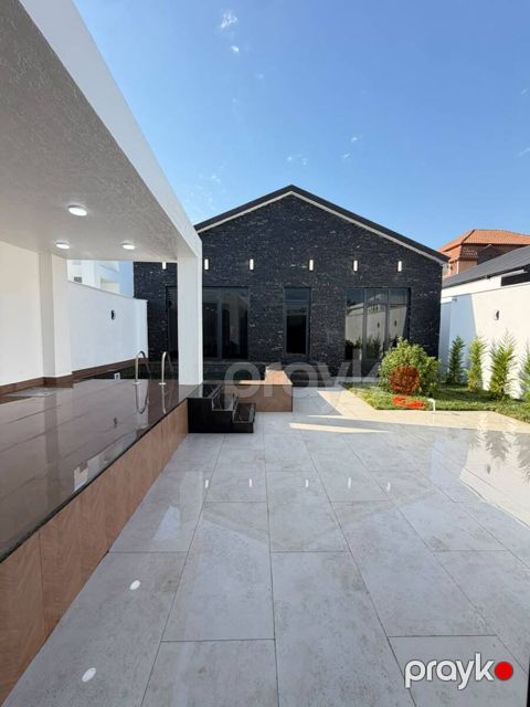 Satılır 4 otaqlı həyət evi/bağ evi 135 m² — Bakı