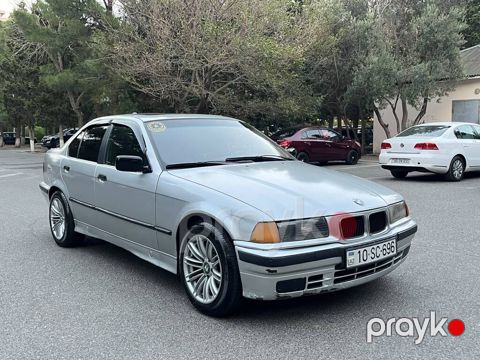 BMW 318, 1.8 L, 1992 il, 301 000 km — Sumqayıt