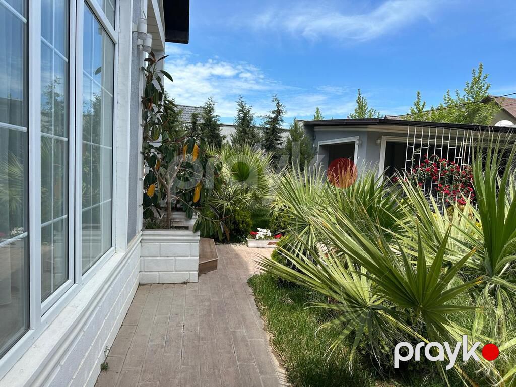Satılır 5 otaqlı həyət evi/bağ evi 220 m² — Ev, villa, Bakı (2)