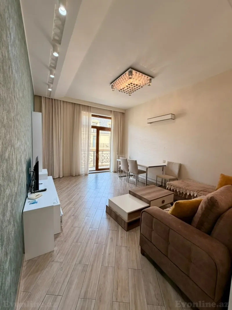 Kirayə verilir 2 otaqlı Mənzil Yeni tikili 100 m² Bakı, Xətai r — Bakı