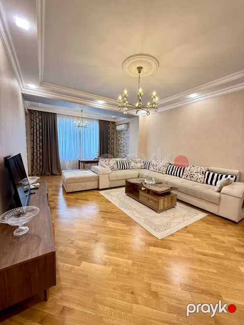 Satılır 3 otaqlı yeni tikili 126 m² — Bakı