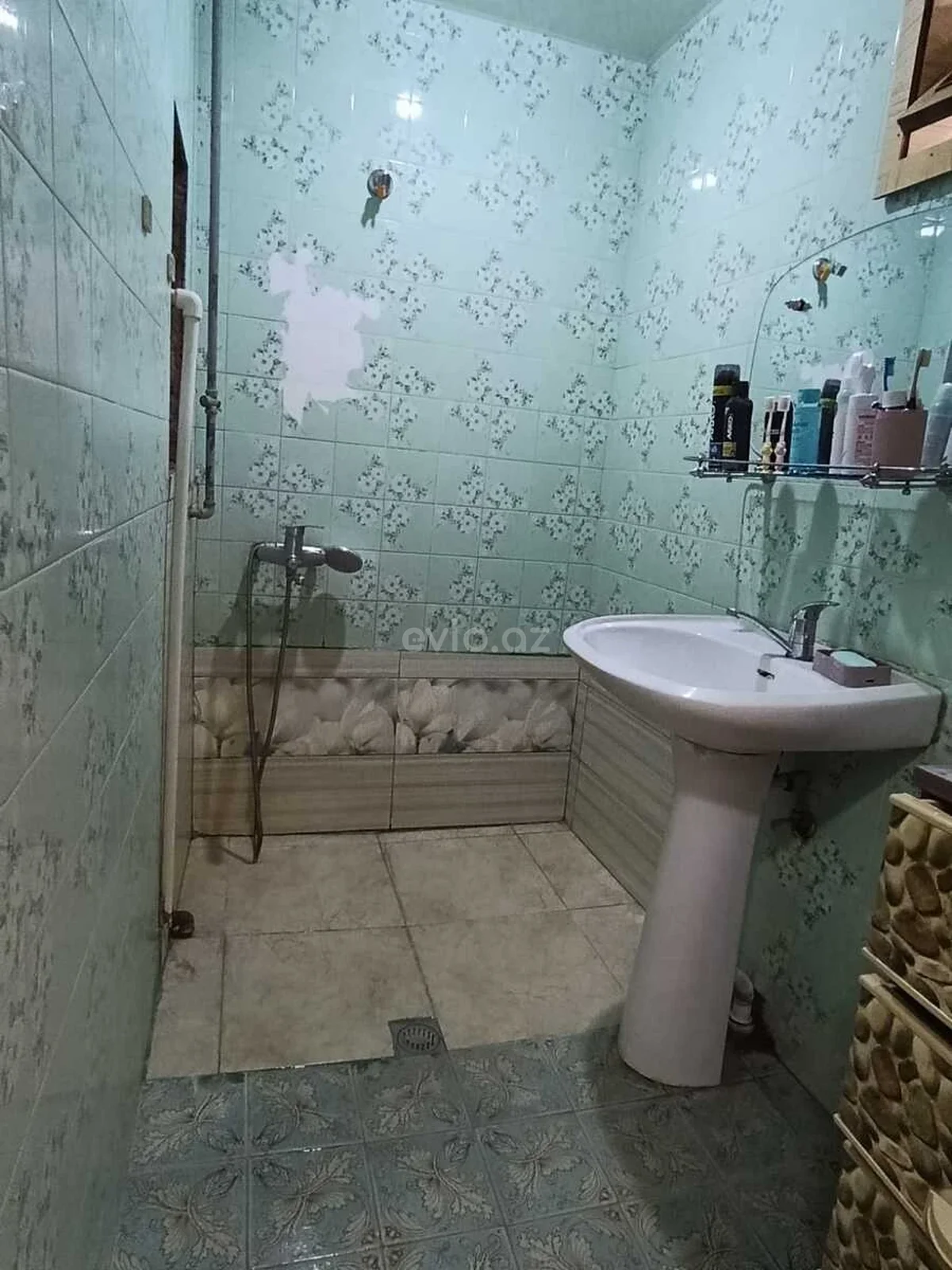 2 otaqlı orta təmirli mənzil satılır 6-cı mikrorayonda — Mənzil, Bakı (8)
