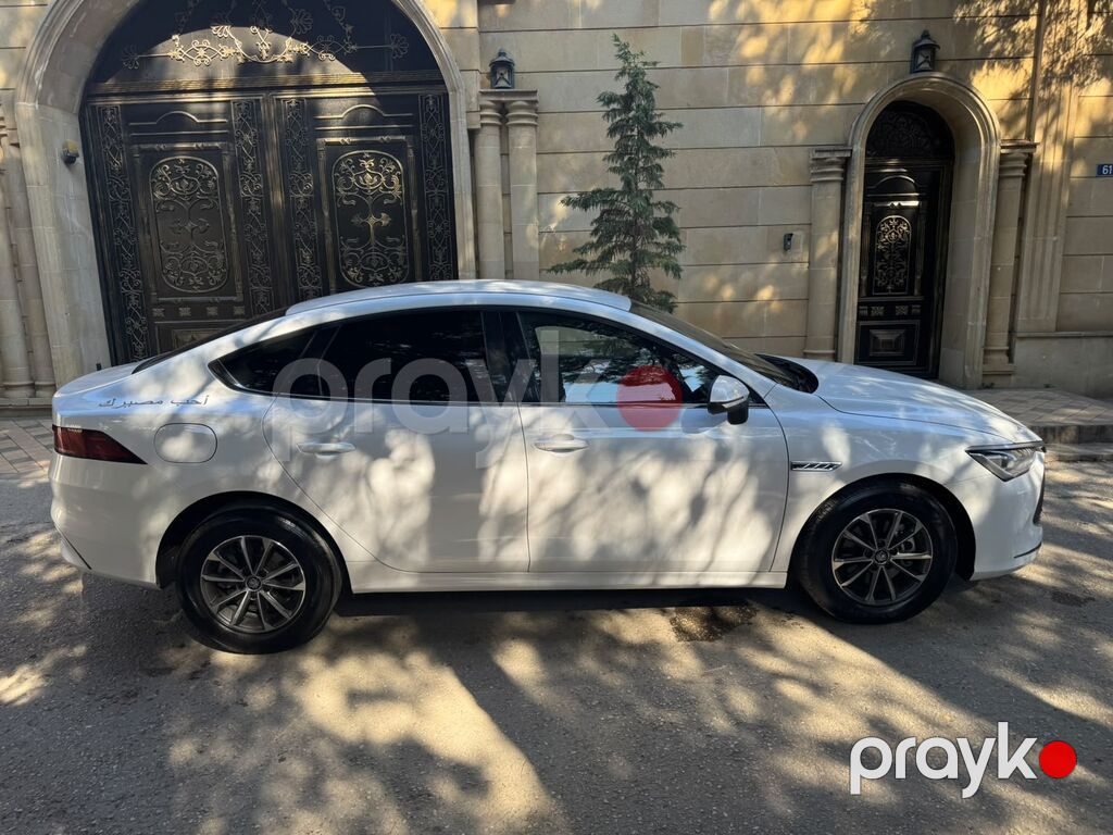 BYD Qin Plus: 1.5 l 2024 il 192300 km Sedan — Avtomobillər, Masazır (7)