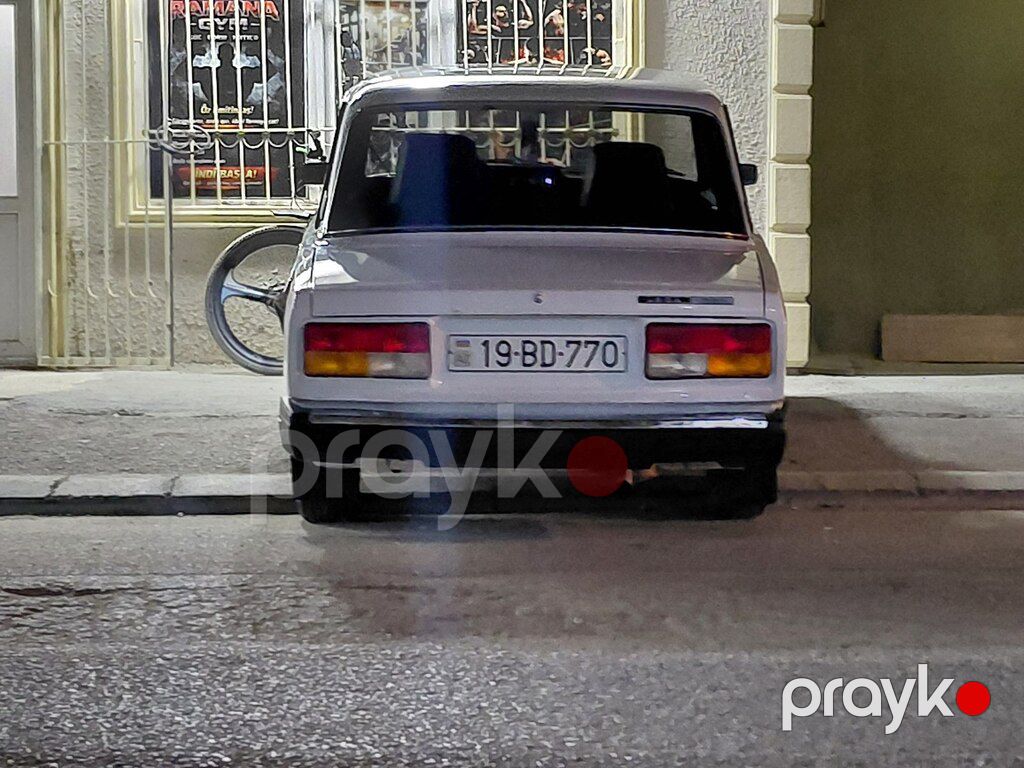 Lada (VAZ) 2107, 1.5 L, 2005 il, 83 960 km — Avtomobillər, Bakı (2)