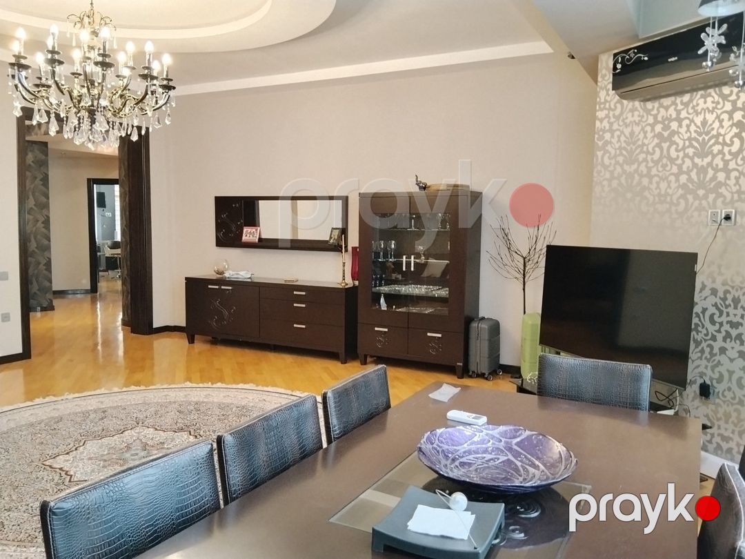 Satılır 5 otaqlı yeni tikili 190 m² — Mənzil, Bakı (5)
