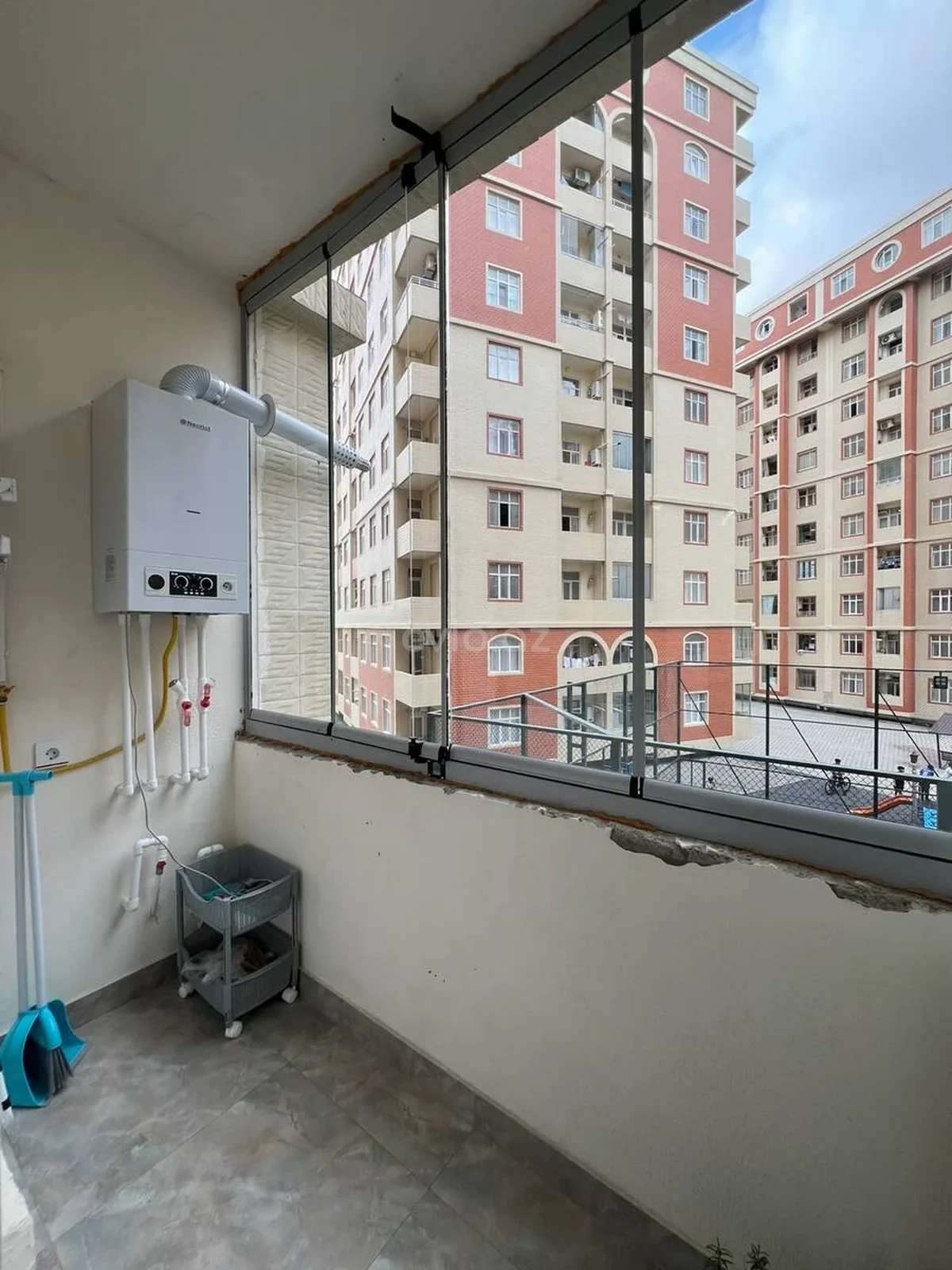 2 otaqlı tam təmirli mənzil satılır Masazırda — Mənzil, Abşeron (8)