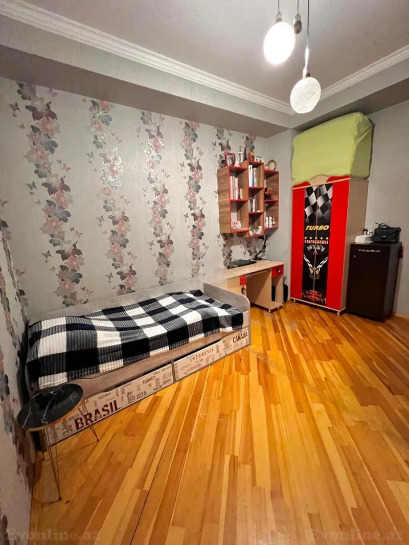 Satılır 3 otaqlı Mənzil Köhnə tikili 80 m² Bakı, Nizami r., Xalqlar Dostluğu m — Mənzil, Bakı (7)