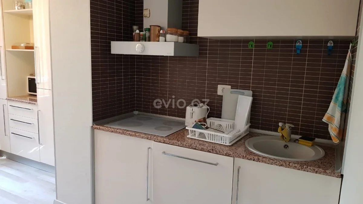 Kirayə 2 otaqlı mənzil İçərişəhər metrosu yaxınlığında — Mənzil, Bakı (7)