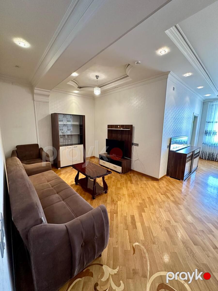 Satılır 4 otaqlı yeni tikili 150 m² — Mənzil, Bakı (2)