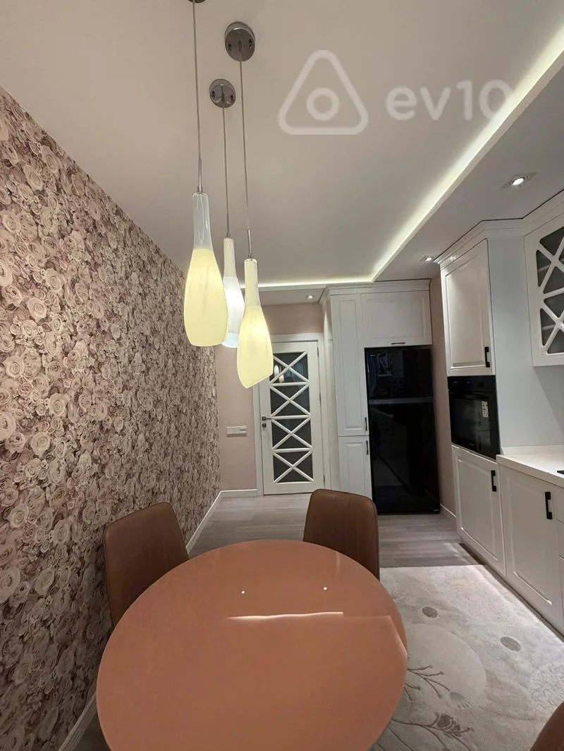 2 otaqlı mənzil, 100 m², Ənvər Hüseynov küç Abdulvahab Salamzadə küçəsi kəsişməsi — Mənzil, Bakı (7)