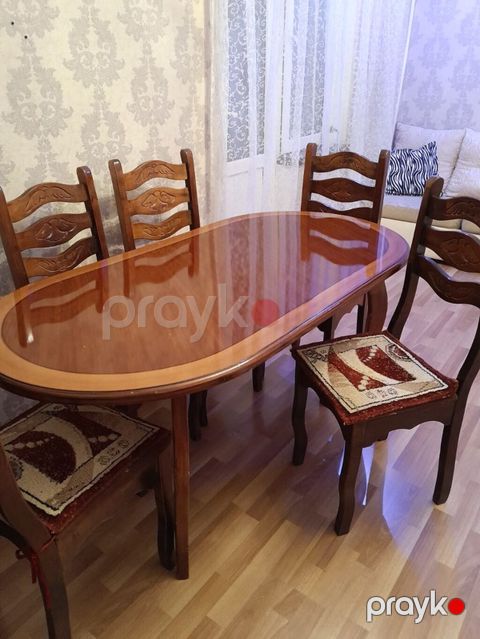 Qonaq otağı üçün, İşlənmiş, Açılmayan, Oval masa, 6 stul — Bakı