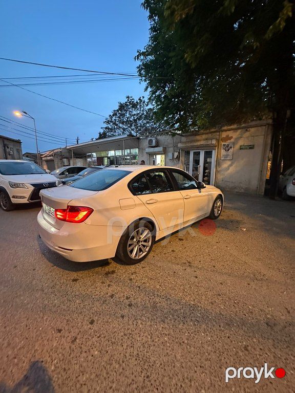 BMW 330, 2.0 L, 2015 il, 110 000 km — Avtomobillər, Bakı (9)