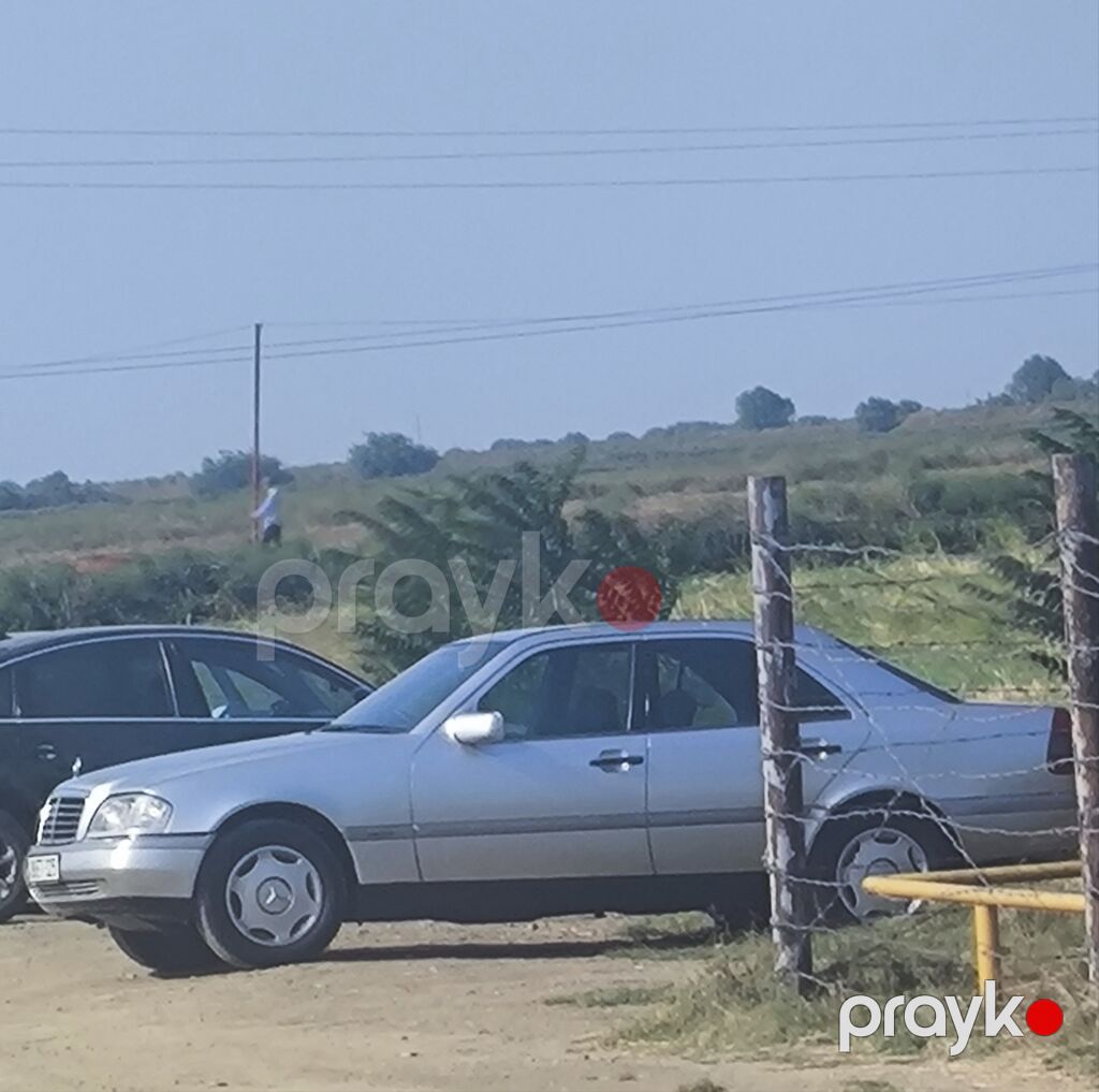 Mercedes-Benz C-Class (W202) sedan - Kuzov: 4 qapılı sedan, gümüşü — Avtomobillər, Biləsuvar (3)