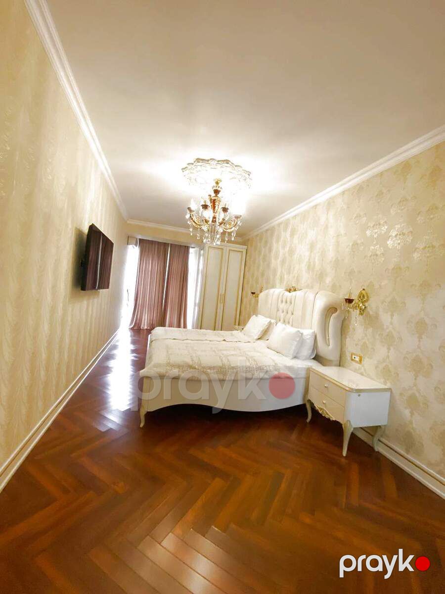 Satılır 4 otaqlı yeni tikili 207 m² — Mənzil, Bakı (12)