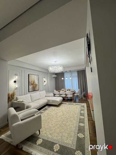 Satılır 4 otaqlı yeni tikili 181.7 m² — Bakı