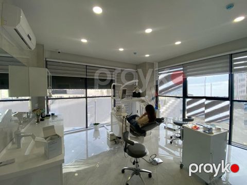 Satılır obyekt 260 m² — Bakı