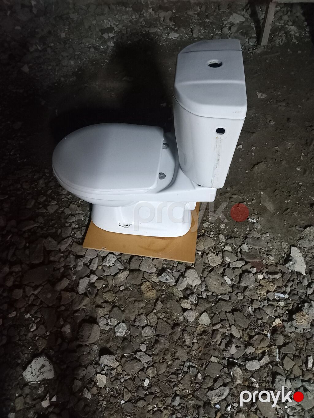 Salam tecli untaz satlir ela vezyetdedir keramikadir hec yerinde — Tualetlər, Mehdiabad (3)