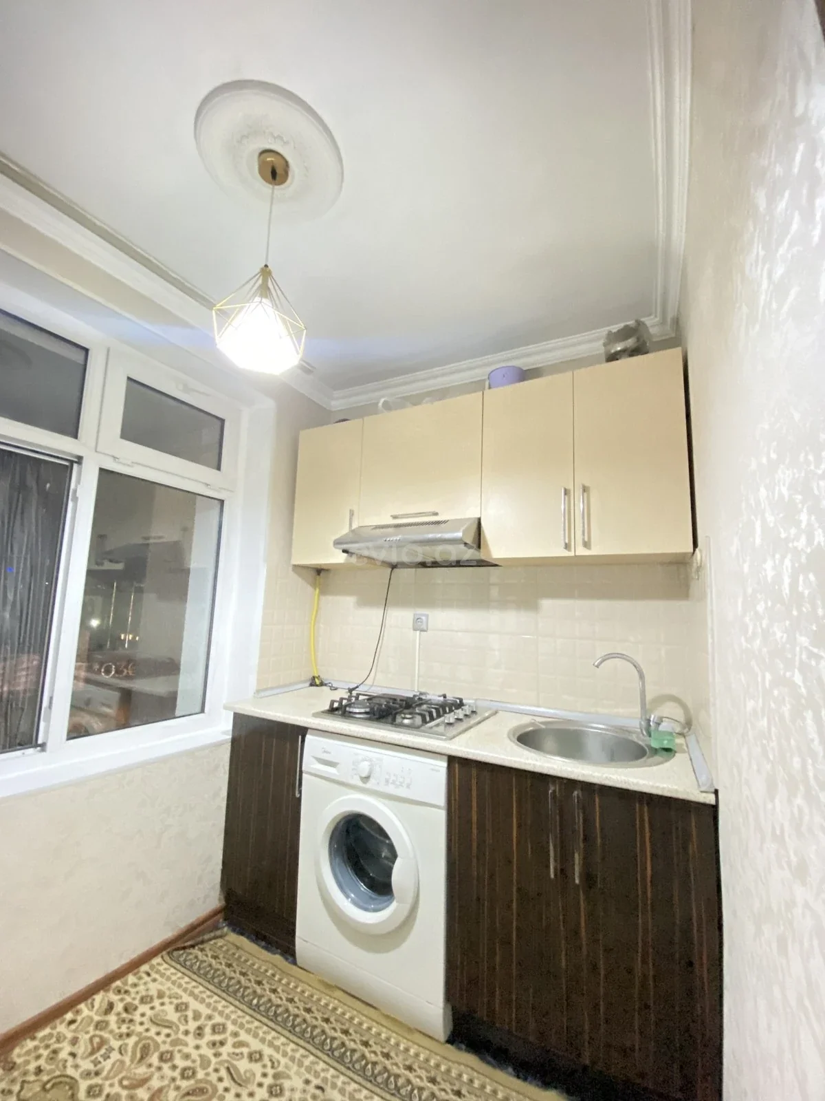 Kirayə 2 otaqlı mənzil 8 Noyabr metrosu yaxınlığında — Mənzil, Bakı (8)