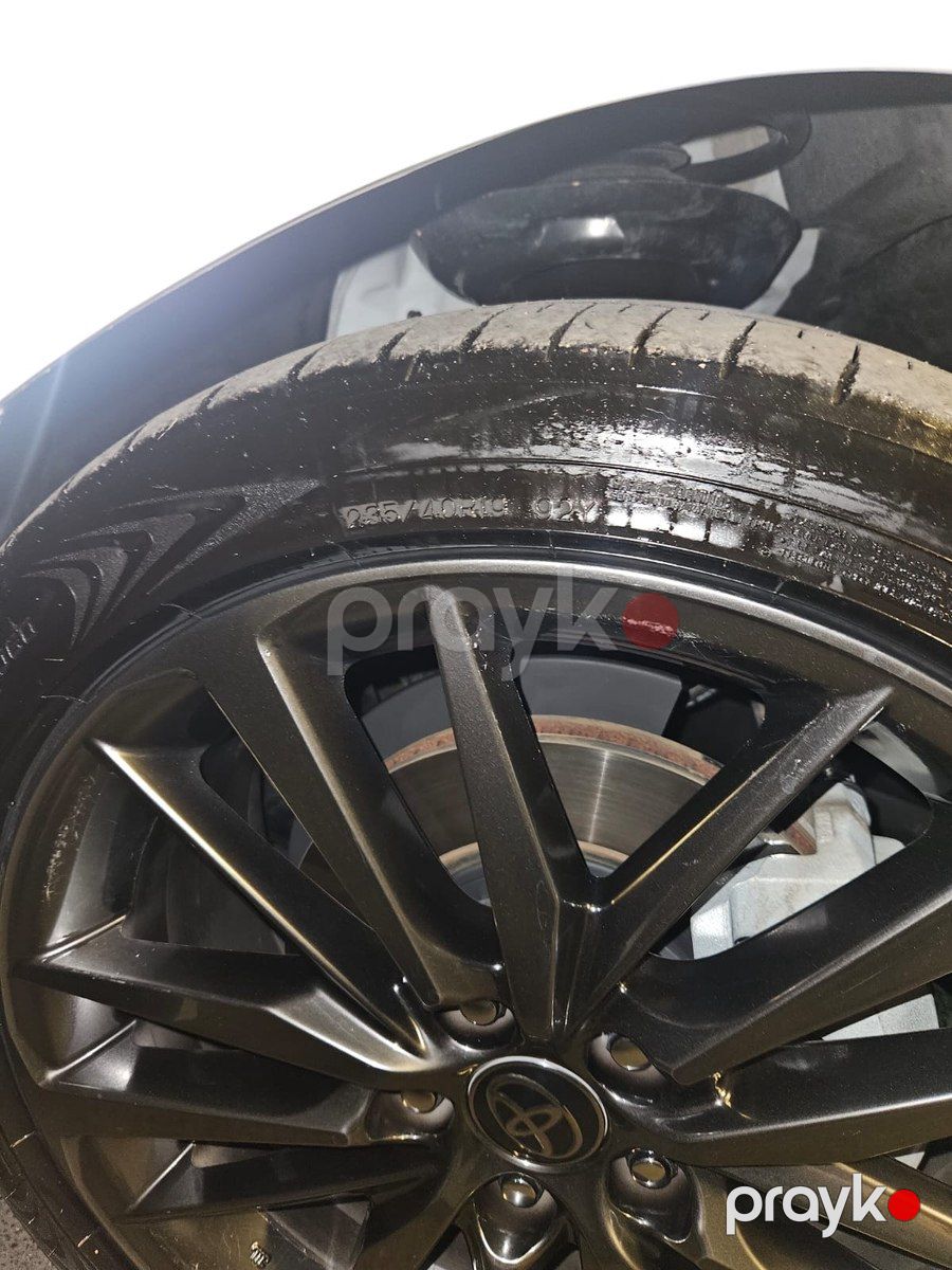 Dunlop təkəri 235/40 R19 — Ehtiyat hissələri və aksesuarlar, Bakı (2)