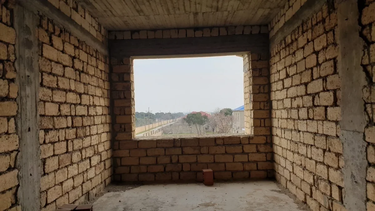 5 otaqlı həyət evi satılır Savalan qəsəbəsində — Ev, villa, Bakı (10)