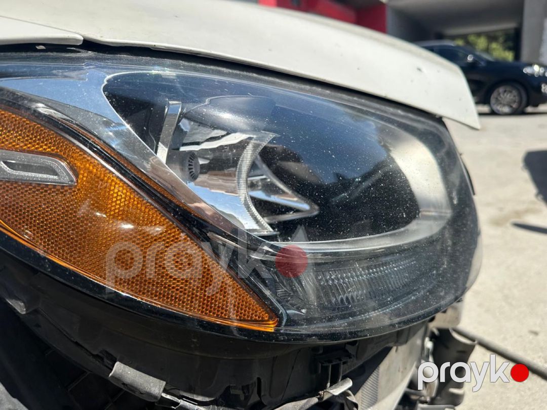 Mercedes C300 W205 farası — Ehtiyat hissələri və aksesuarlar, Bakı (3)